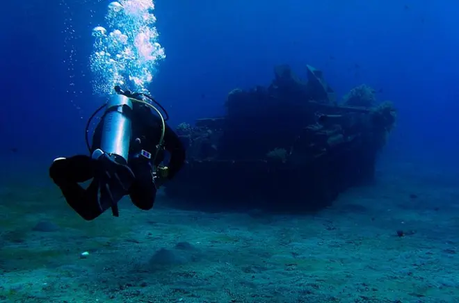 Immersioni ad Aqaba per principianti sulla barriera corallina