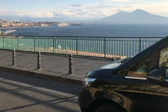 Private Transfer Florence to Sorrento: English-Speaking Driver