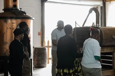 Grand Bahama brewery and distillery tour: 3 stops and beach