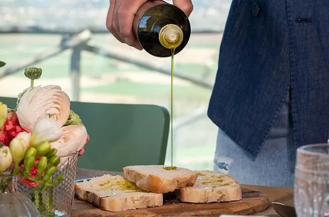 Piedicolle Oil Mill Tour with Tasting: Private 1-Hour Experience