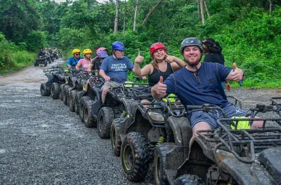 Passeio de ATV em Roatan: Santuário de animais e clube de praia