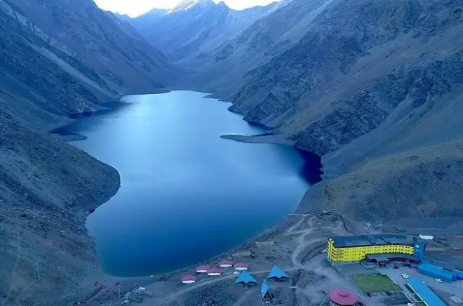 Laguna del Inca: Lago andino, centro sci e degustazione vini