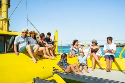Full Day Sail to Rottnest Island from Fremantle: Snorkel & Kayak
