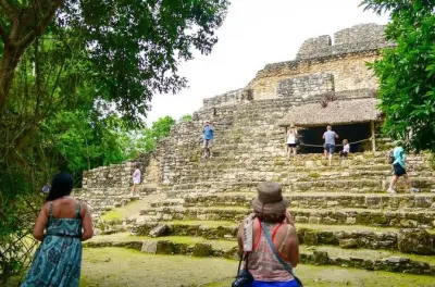 Laguna de Bacalar y ruinas de Chacchoben desde Costa Maya