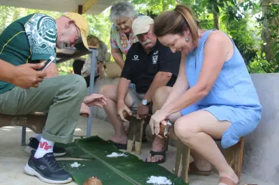 À Vanuatu, apprenez à cuisiner simboros et lait de coco frais
