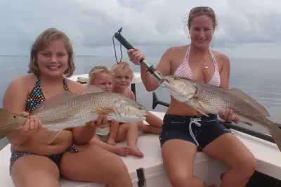 Charter privé de pêche côtière à Destin : Baies et arrière-pays