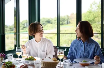 Private Nagano Wine Tour from Karuizawa: Villa d'Est Lunch