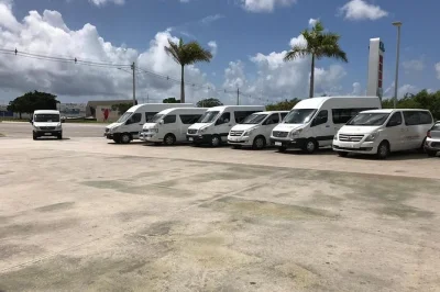 Arrivez à punta cana sans stress grâce à un transfert privé avec suivi gps, sièges enfants haut de gamme, prise en charge à l’hôtel, climatisation et équipe locale accueillante.