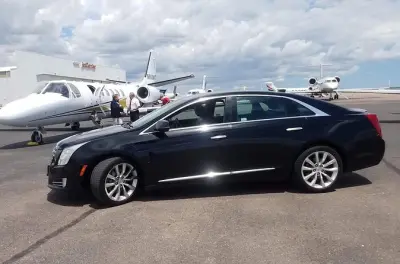 Berline privée de l’aéroport de NYC à votre hôtel à Manhattan
