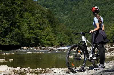 E-bike tour Kolpa Canyon: Ride to Kavranica viewpoint
