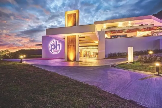 Private Transfer Liberia Airport to Planet Hollywood Costa Rica