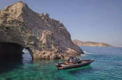 Private Cruise Paros to Antiparos & Despotiko: 3 Islands