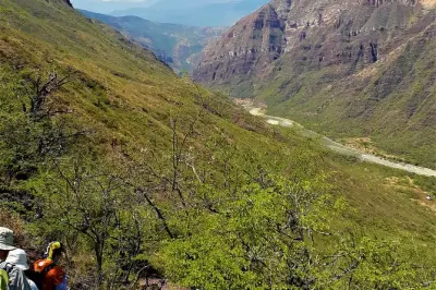 Caminhada privada no cânion Chicamocha saindo de Los Santos