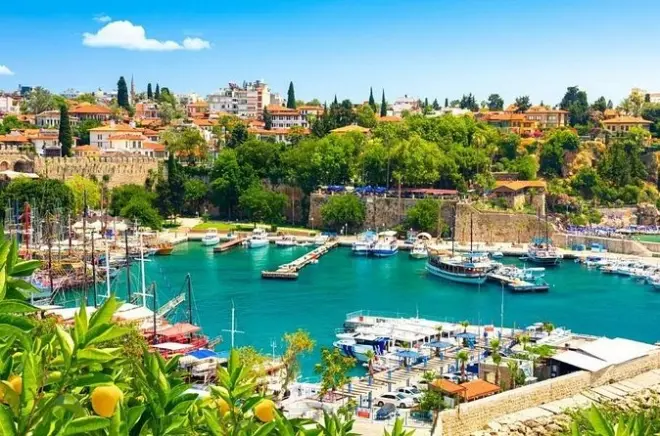 Tour di Antalya: Cascate, yacht e centro storico