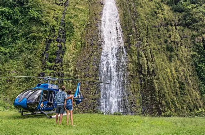 Kohala Waterfalls Helicopter Tour: Exclusive Landing