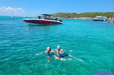 Tour privado em Nassau: Porcos nadadores, tartarugas e snorkeling