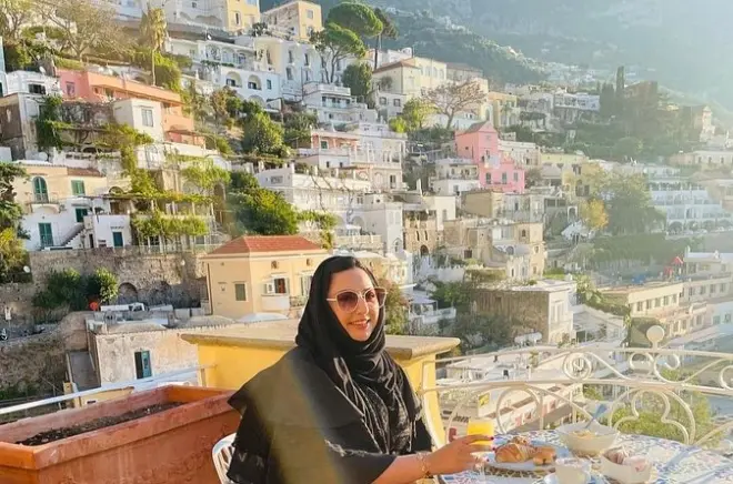 Traslado privado de Positano a Salerno con paradas panorámicas
