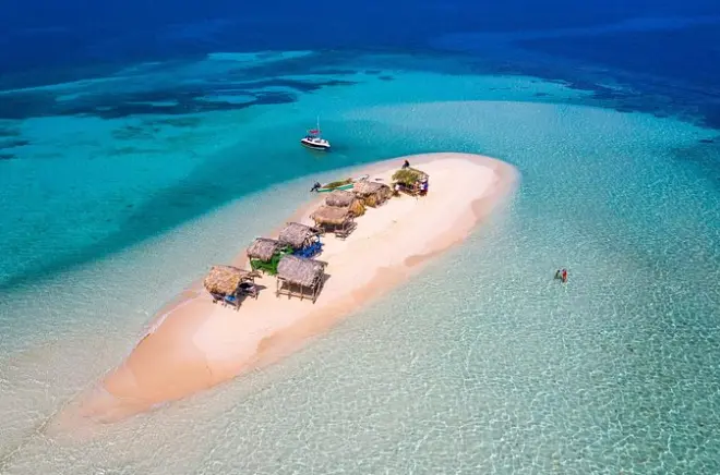 Schnorcheltour Cayo Arena: Koralleninsel & tropische Fische
