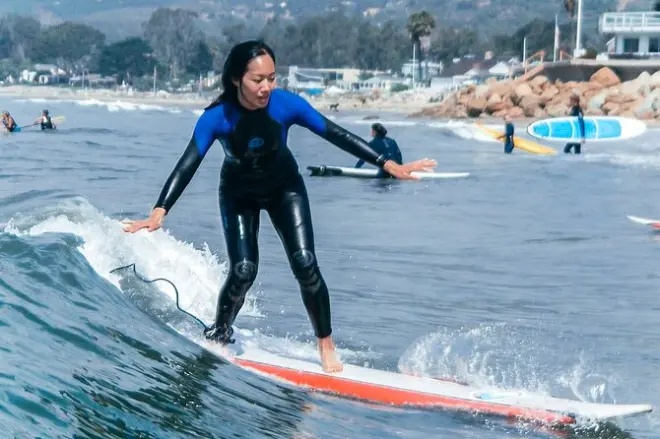 Surfing Lesson in Santa Barbara: Learn to Catch Waves