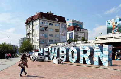 Privater Transfer Tirana–Pristina mit englischsprachigem Fahrer