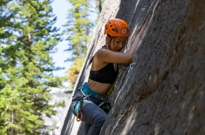 Escalada en Banff para principiantes: Aprende con guías ACMG