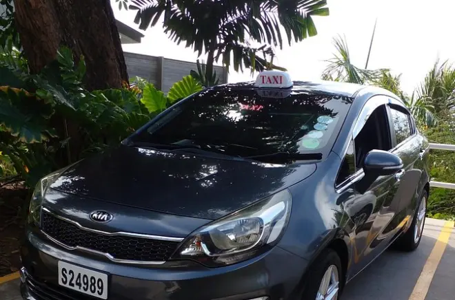 Traslado particular nas Seychelles: Veículo limpo e confortável