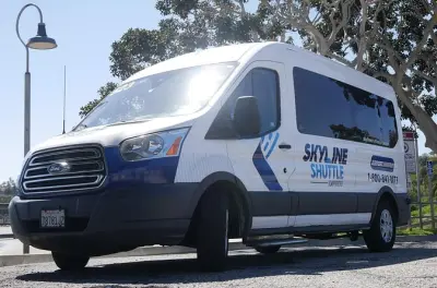LAX nach Disneyland Park Anaheim: Privater Shuttle