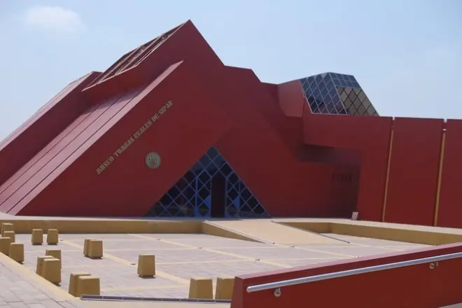 Tour às tumbas reais de Sipan saindo de Chiclayo: Huaca Rajada