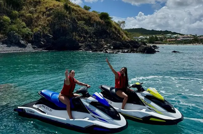 Jet ski privado em Saint Martin: 1 hora com equipamentos 2024 novos