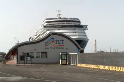 Rome en voiturette de golf : 5 sites en 4 heures depuis le port