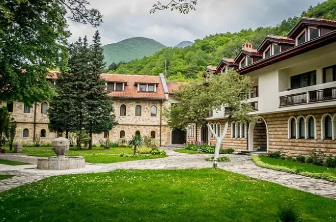 Kosovo em 4 dias: Mosteiros e trilhas saindo de Pristina