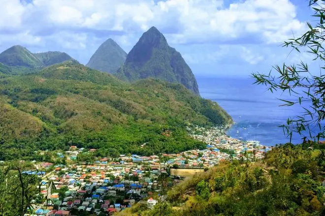 Saint Lucia Tour: Pitons, Vulkan & Wasserfälle