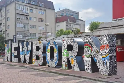 Tagesausflug Kosovo von Skopje: Kloster Gračanica & Prishtina