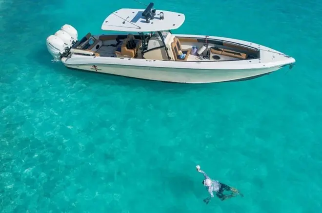 Snorkeling in Tortola: Private BVI Boat Charter