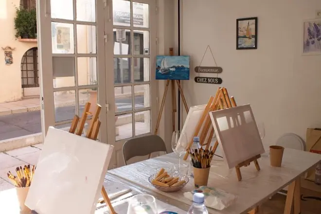 Peignez votre toile à Vallauris : Cours en studio de 2 heures