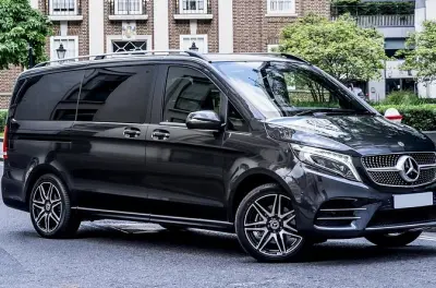Privater Transfer Zürich Flughafen–Zermatt mit Mercedes und Begrüßung