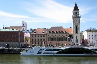 Private Transfer Passau to Prague: 4 Hours, Any Pickup