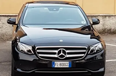 Privater Transfer Malpensa Flughafen zum Comer See für 6 Personen