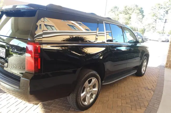 Private SUV Galveston to Houston IAH Airport: Up to 6 Passengers
