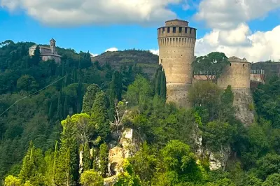 Da Bologna: Brisighella e Dozza, villaggi medievali in un giorno