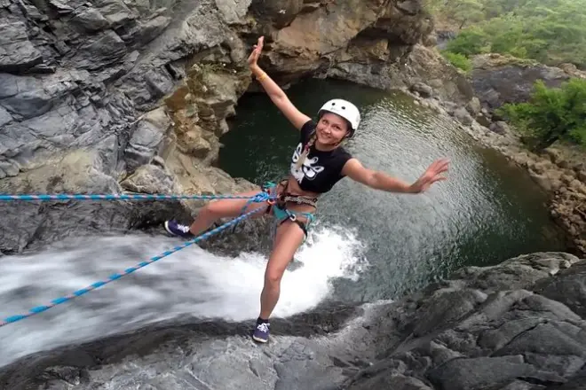 Canyoning em Marmaris: Caminhada, escalada e natação