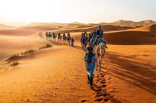 3-Tage Merzouga Wüstentour: Sahara Camp & Dades-Tal