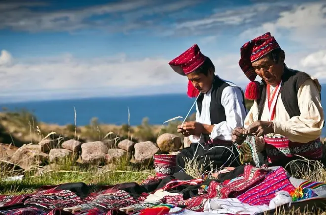 Lago Titicaca: Isole galleggianti Uros e Taquile in un giorno