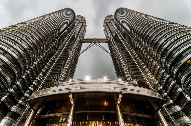 Tour scalo Kuala Lumpur: Petronas Towers e Batu Caves