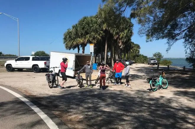 Skyway Trail e-bike tour Tampa: 18 miles of bay views