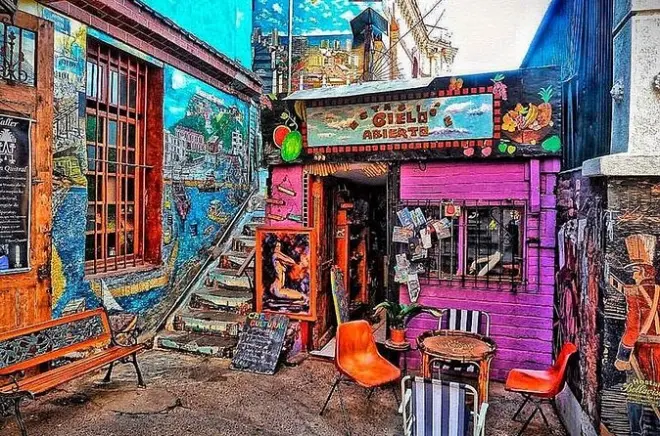 Valparaíso e Viña del Mar: Tour tra street art e viste sulla costa