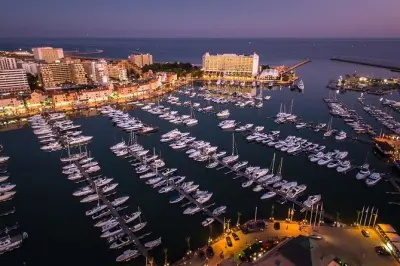 Vilamoura Segway tour by night: Coastal ride with drinks