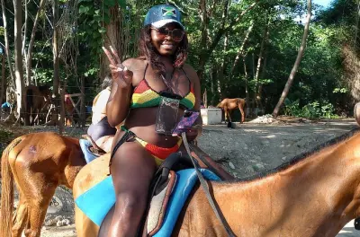 Cavalgada em Ocho Rios: Blue Hole e Dunn's River