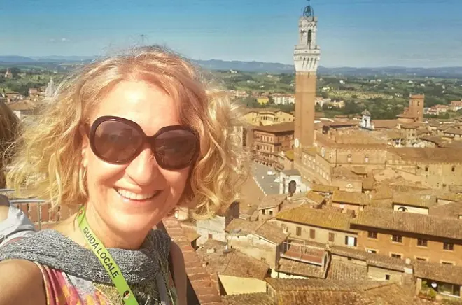 Siena tour privato a piedi: Strade medievali e storie del Palio