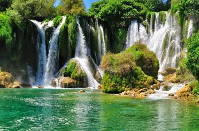 Kravica Wasserfälle Tagesausflug ab Mostar: Schwimmen und entspannen